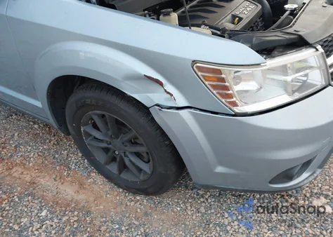 2013 Dodge Journey Sxt z USA, uszkodzony, nr VIN 3C4PDCBB5DT556817